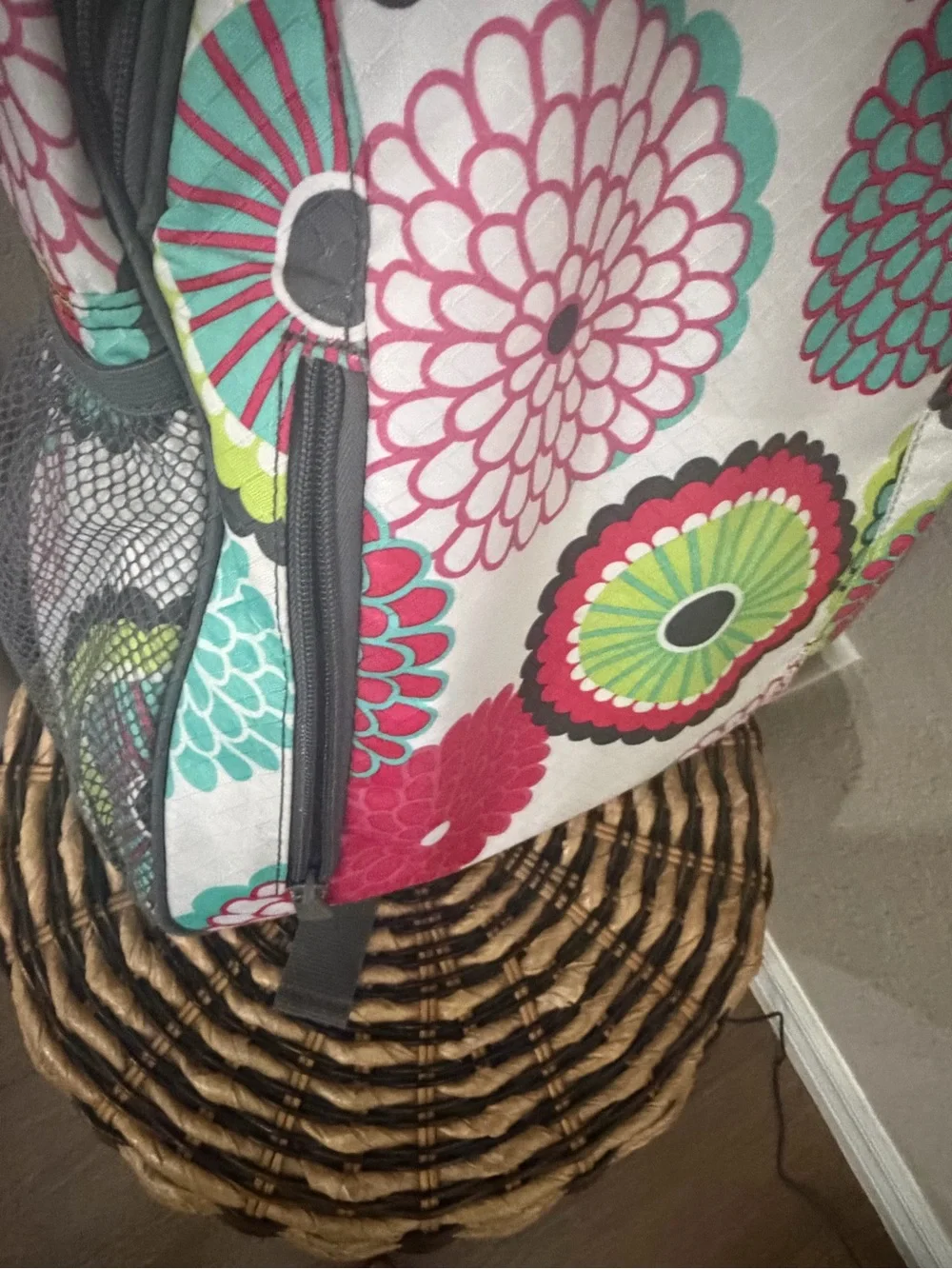 thirty-one backpack in Bubble Bloom